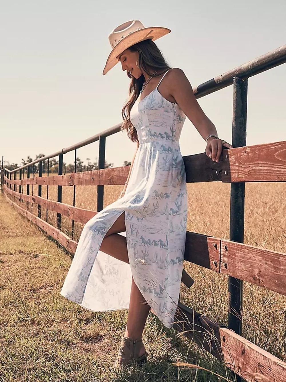 Wrangler White & Light Blue Floral Spaghetti-Strap Midi Dress
